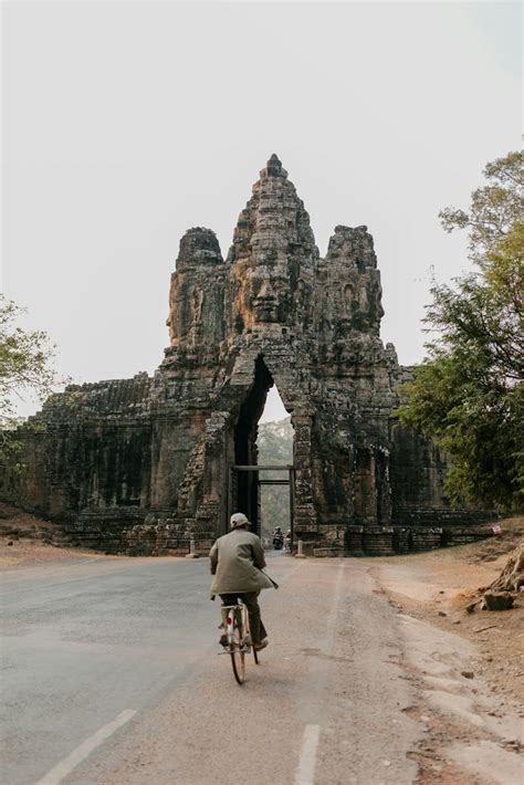 Understanding Cambodia Life Expectancy from 1950.